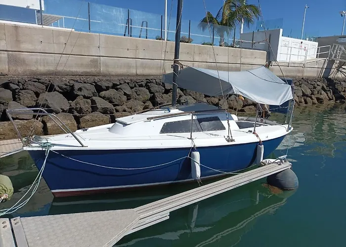 Lanza Boat Ботель Арресифе