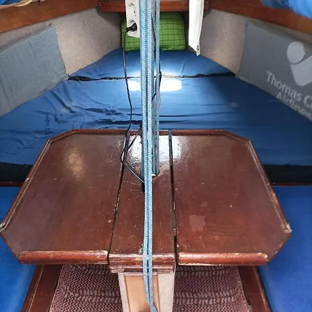 Lanza Boat Bateau-hôtel